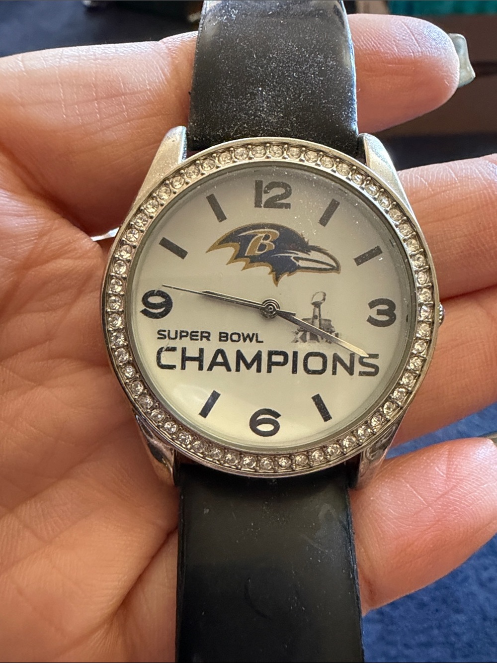 Game Time Black and Silver Baltimore Ravens Super Bowl Wall Clock